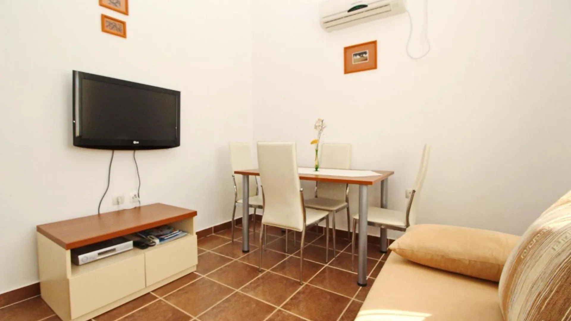 Wohnung In Baska Mit Eigenem Balkon 0*, Baska (Krk) Croatia